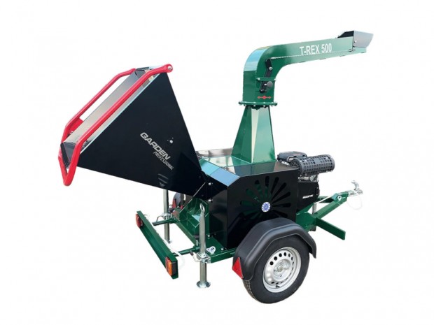 Petrol engined towable branch crusher